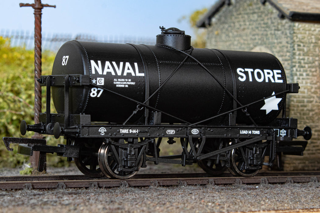 Oxford Rail 12T Tank Wagon - Naval Store Department No.87