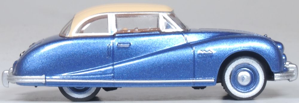 Model of the Blue/Ivory Austin Atlantic Coupe by Oxford at 1:76 scale.