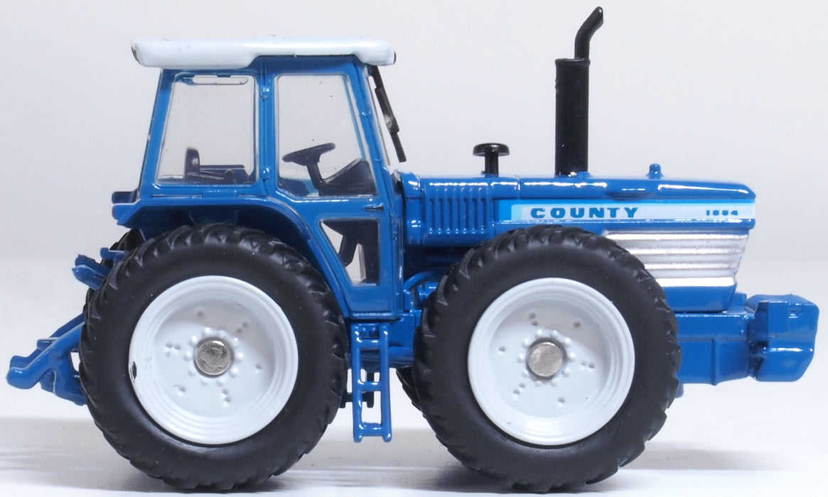 Oxford Diecast Blue Ford County Tractor