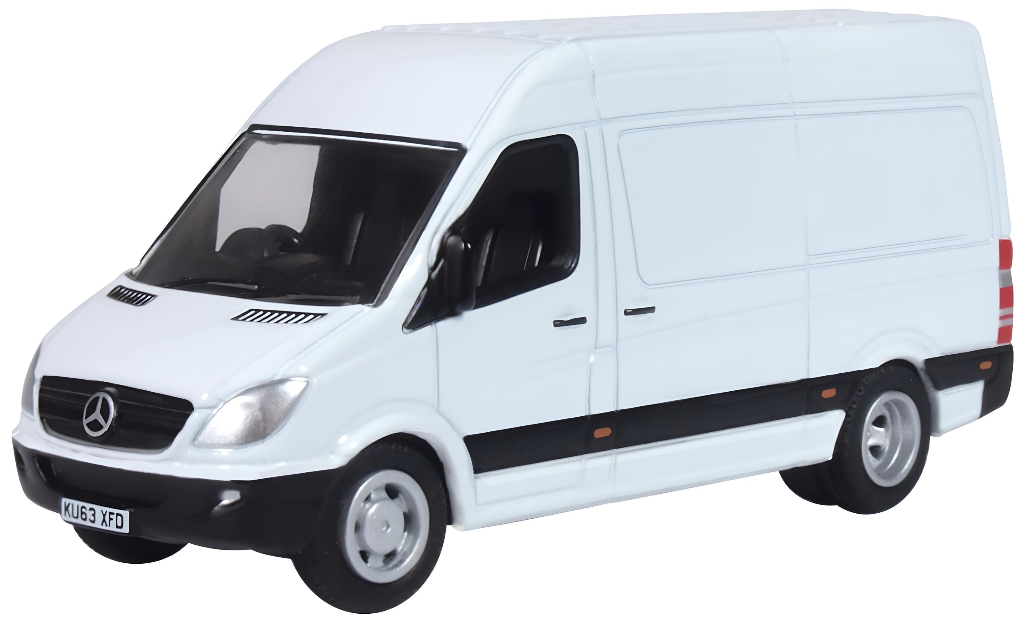 Oxford Diecast White Mercedes Sprinter