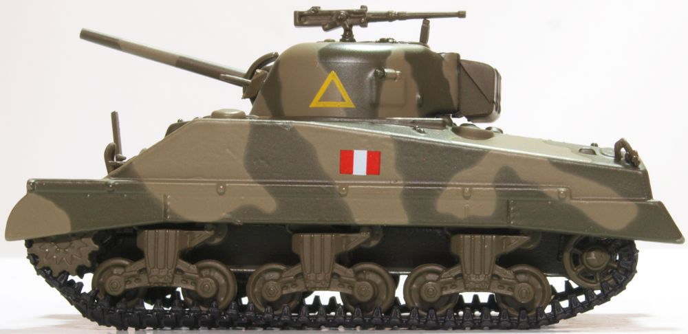 Oxford Diecast Sherman MkIII 17th/21st Lancers 6th Arm. Div. Tunisia 1:76