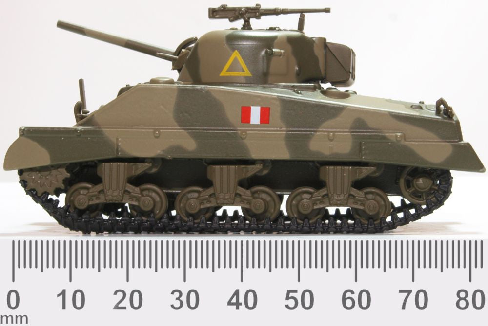 Oxford Diecast Sherman MkIII 17th/21st Lancers 6th Arm. Div. Tunisia 1:76