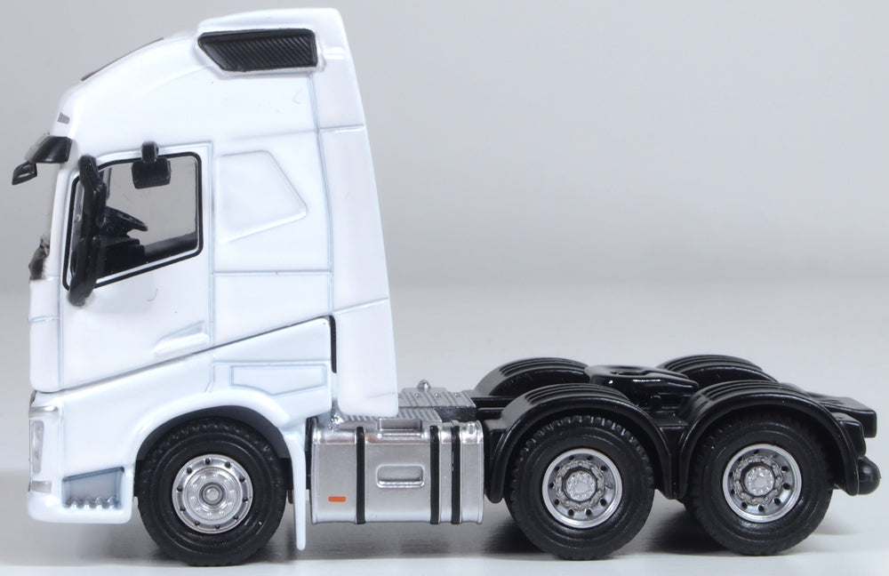 Volvo FH4 Cab White