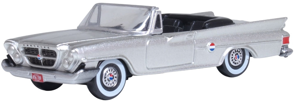 Oxford Diecast Chrysler 300G Convertible (Open) Sheffield Silver 1:87