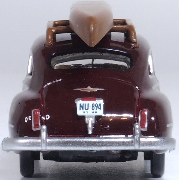 Oxford Diecast  Desoto Suburban 1946/8 (Canoe) Royal Maroon 1:87