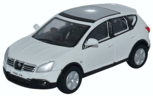 Nissan diecast online